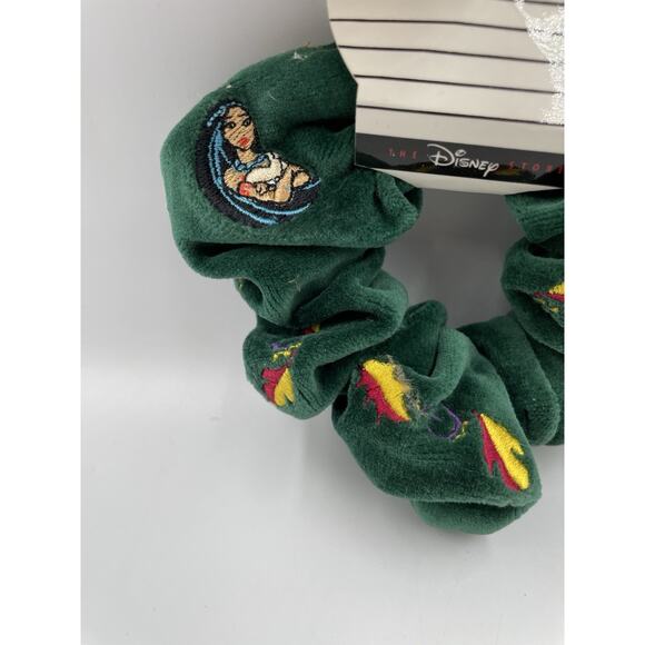 Vintage Disney 90s Pocahontas Scrunchie Hair Tie - NEW With Tags - Picture 3 of 6